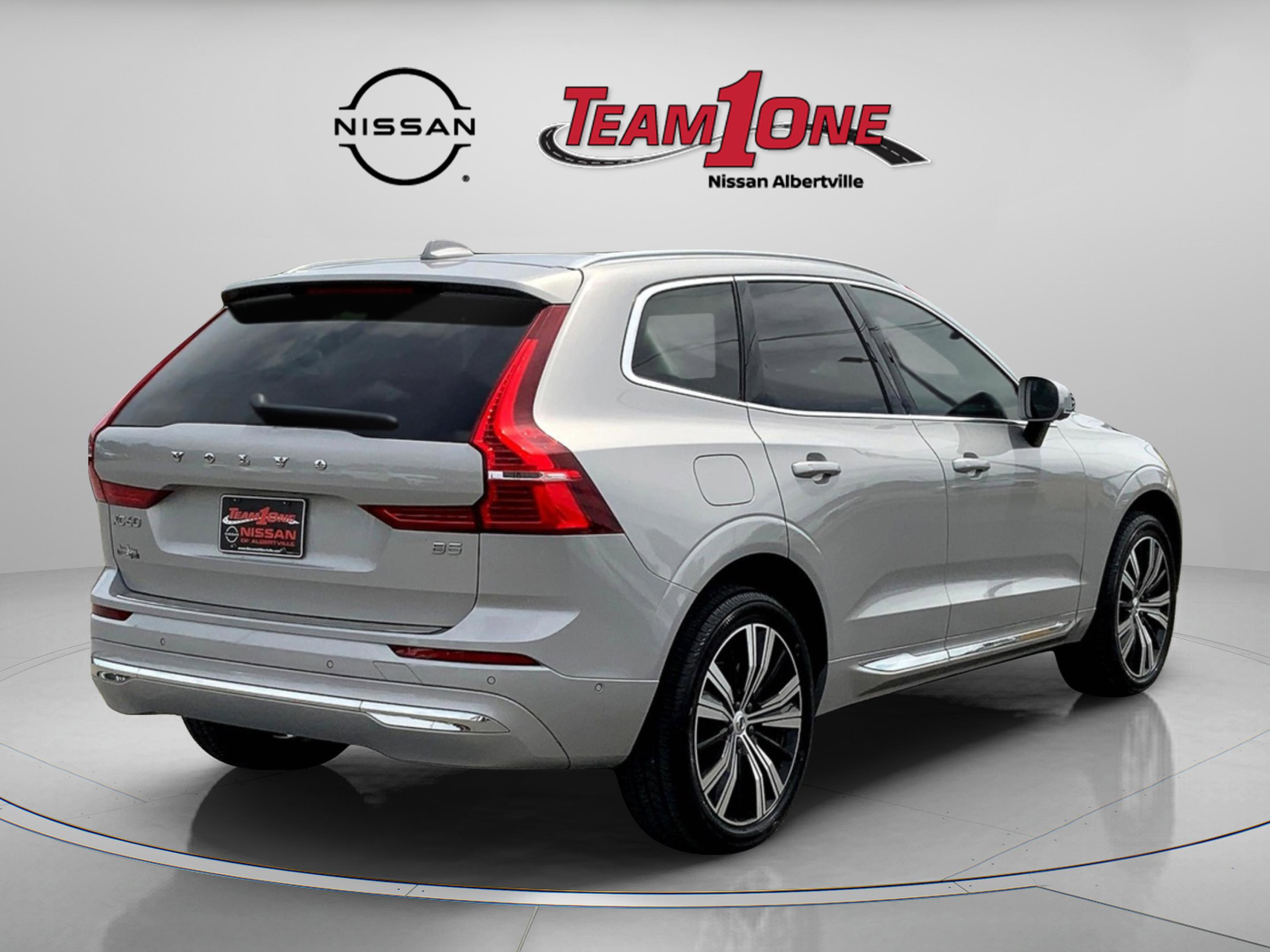 2023 Volvo XC60 B5 Plus photo 4