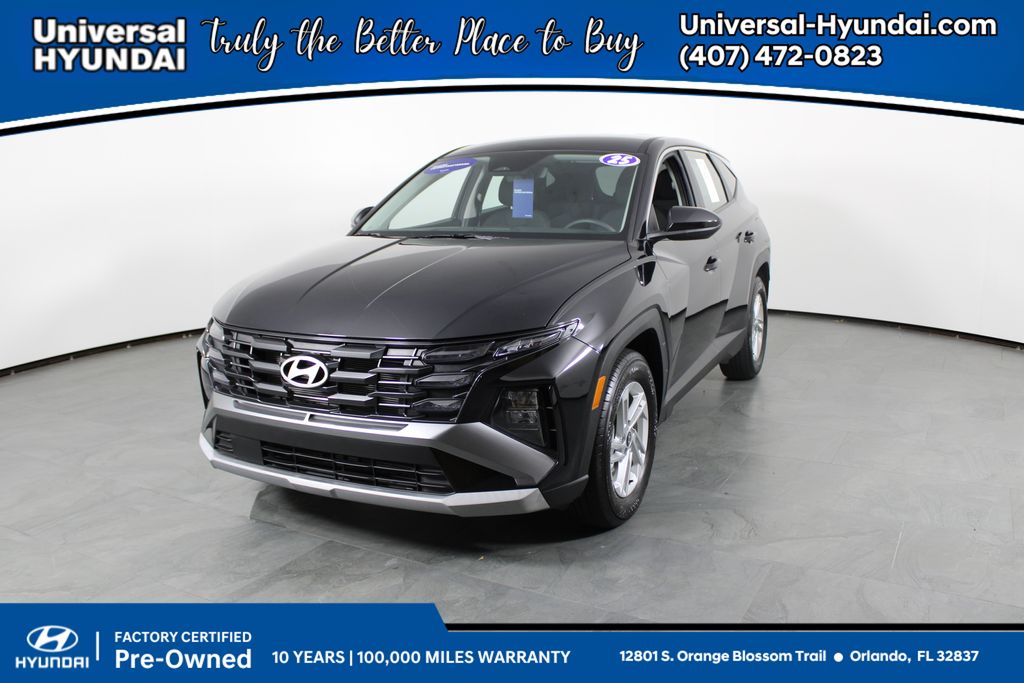 2025 Hyundai Tucson SE's photo