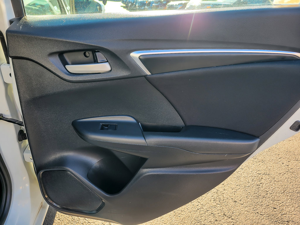 2015 HONDA FIT - Image 21