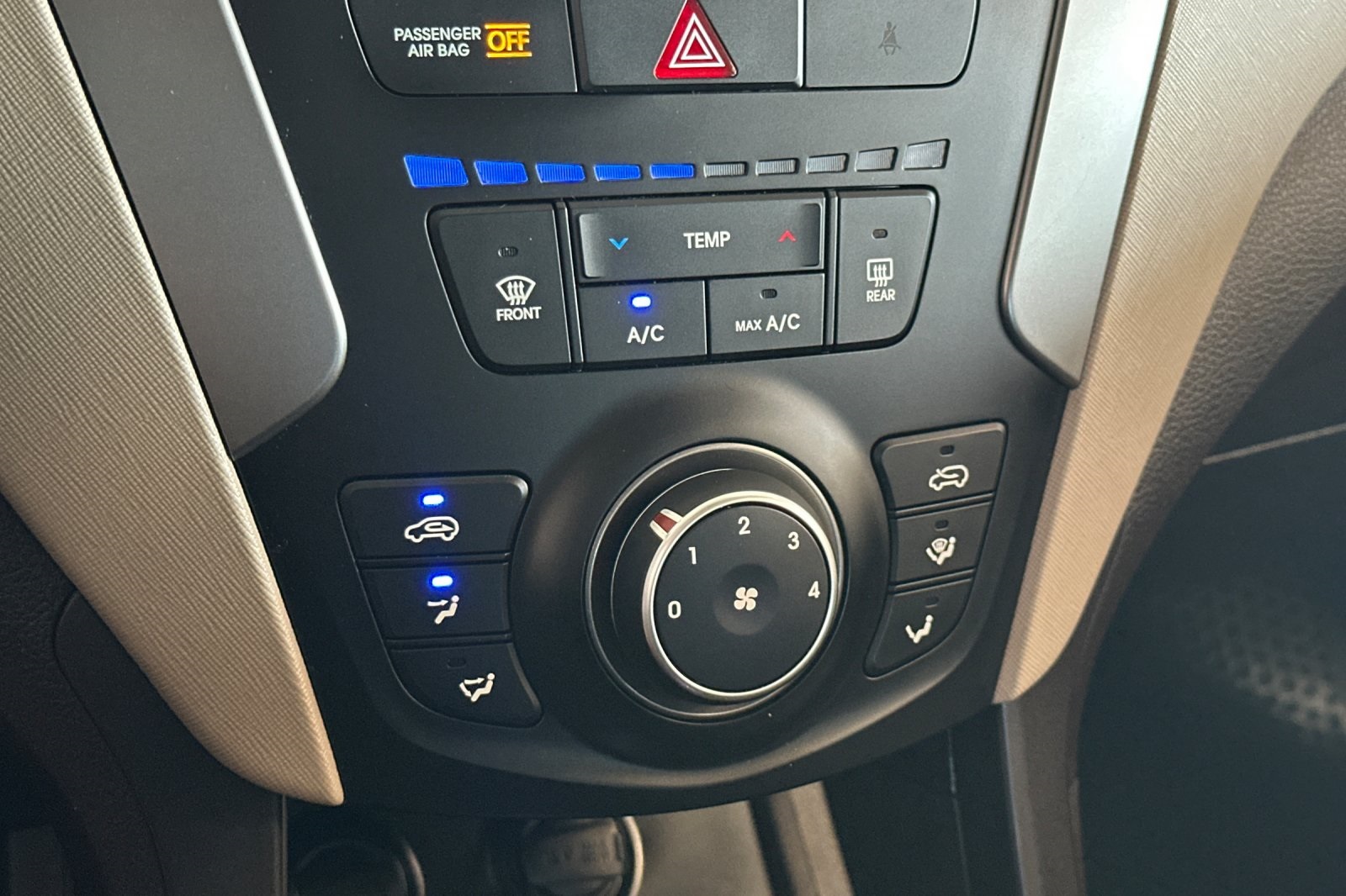 2018 Hyundai Santa Fe Sport Base photo 16