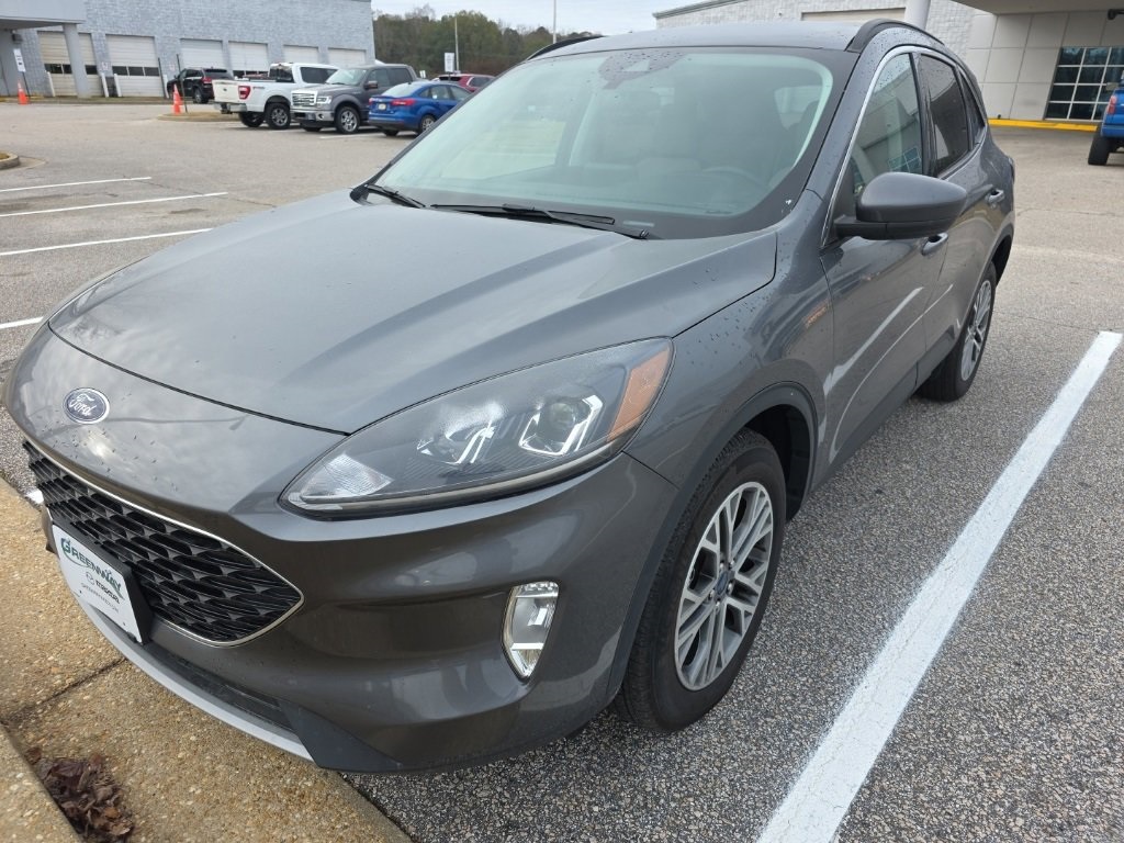 2021 Ford Escape SEL's photo