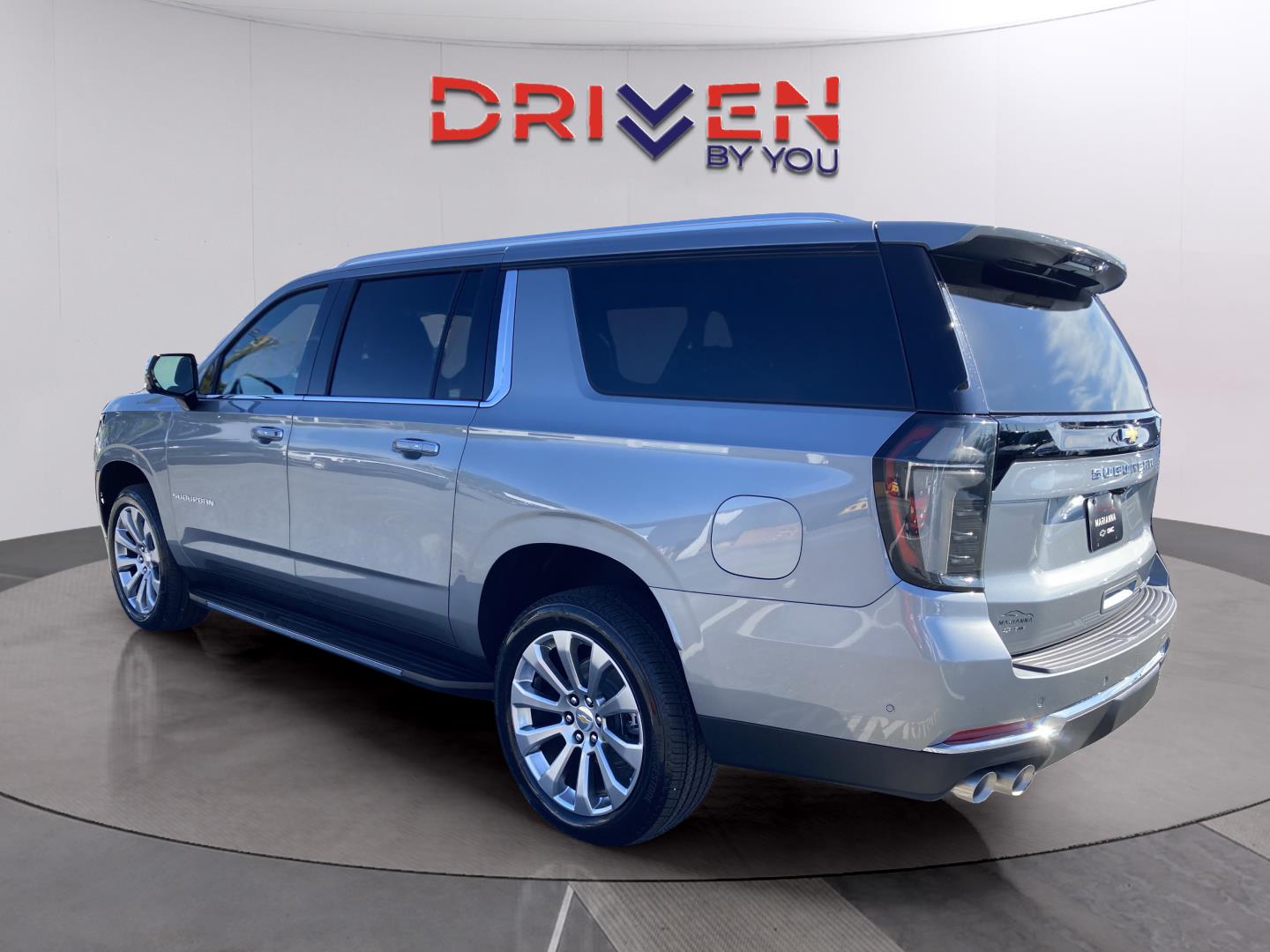 2026 Chevrolet Suburban Premier photo 3