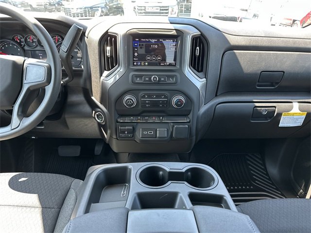 2026 Chevrolet Silverado Custom photo 13
