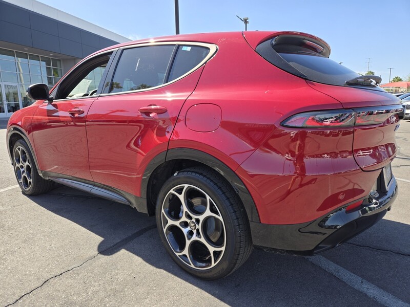 2025 Alfa Romeo Tonale BASE SPRINT photo 4