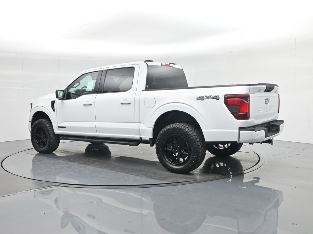 2025 Ford F-150 XLT photo 5