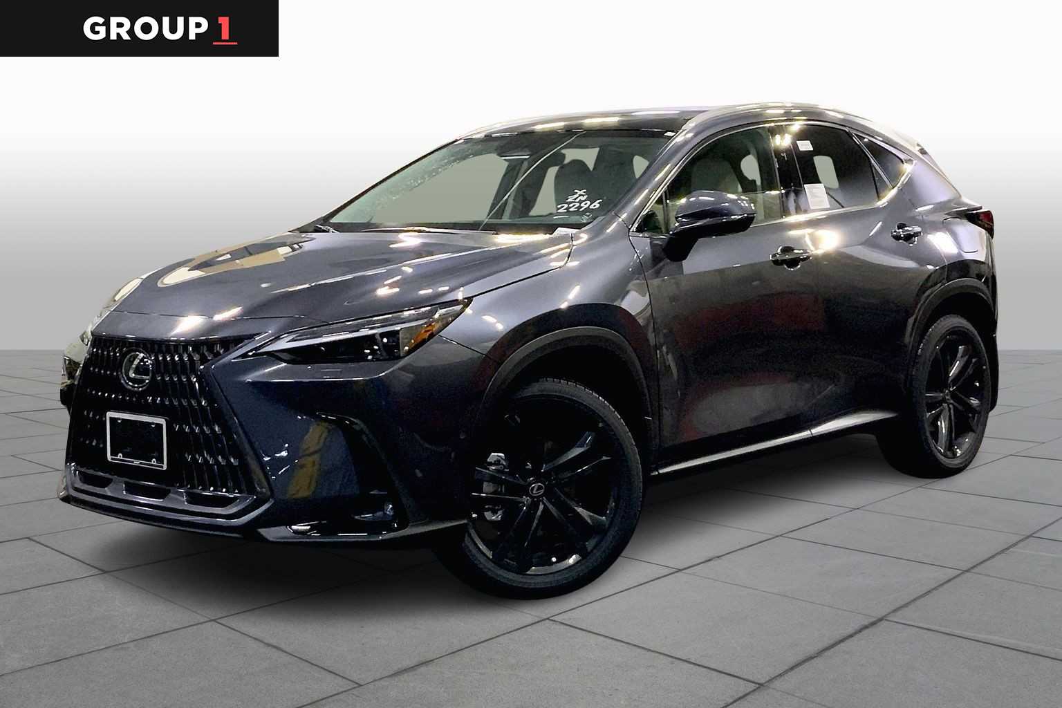 2026 Lexus NX PHEV 450h+'s photo