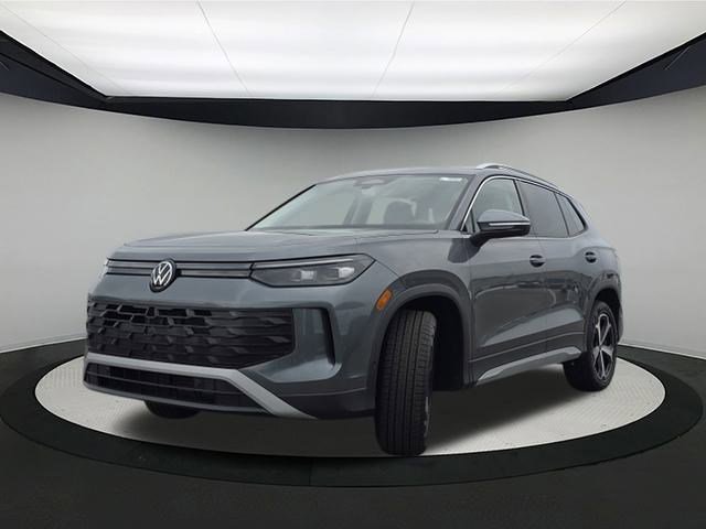 2025 Volkswagen Tiguan SE photo 4