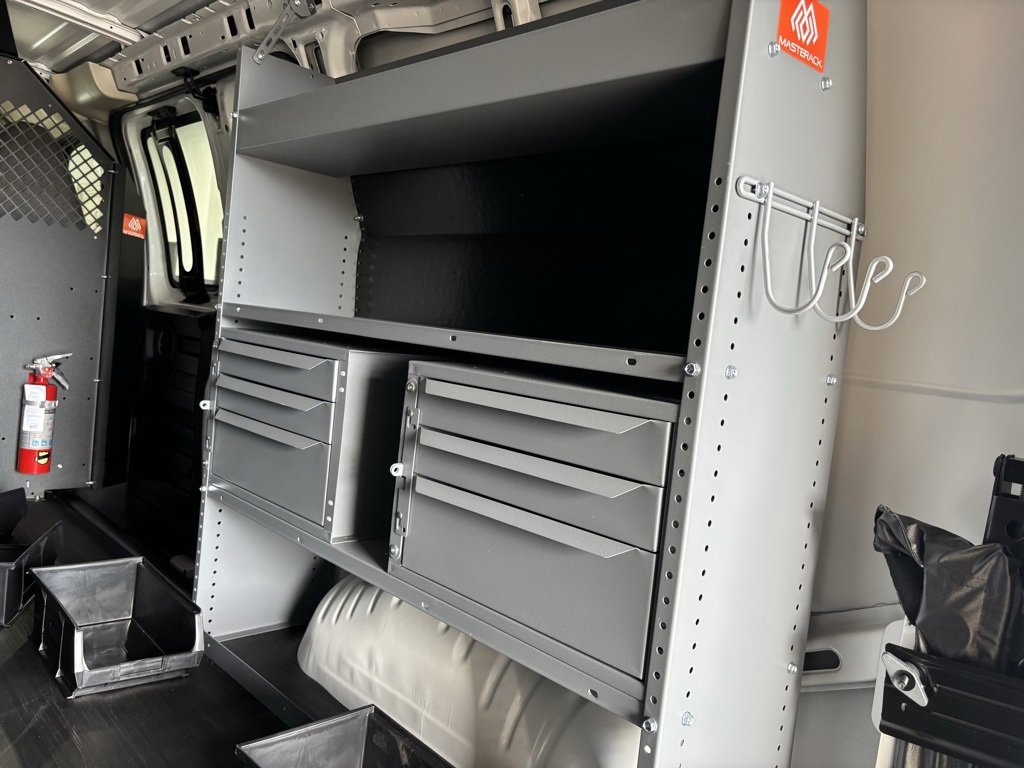 2025 Chevrolet Express Cargo 2500 photo 4