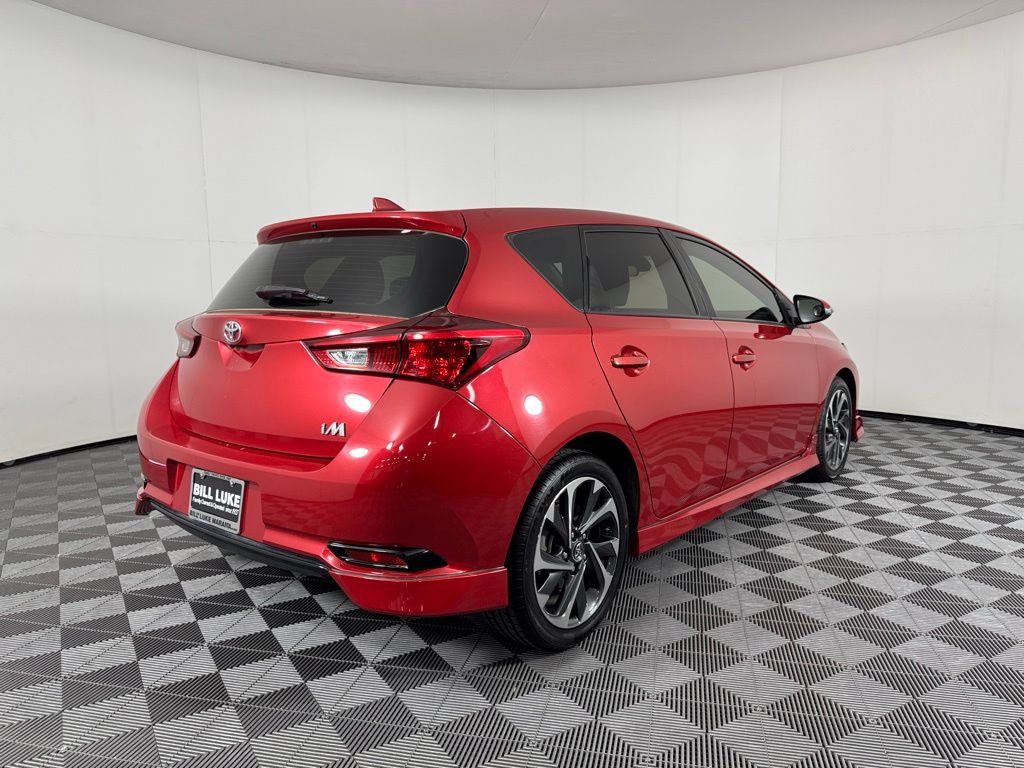 2017 Toyota Corolla iM Base photo 4