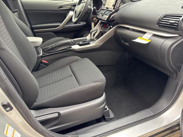 2025 Mitsubishi Eclipse Cross ES photo 22