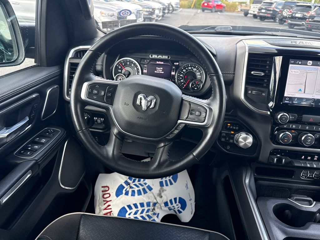 2022 Ram 1500 Laramie photo 12
