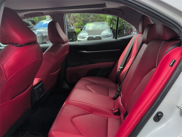 2022 Toyota Camry XSE photo 8