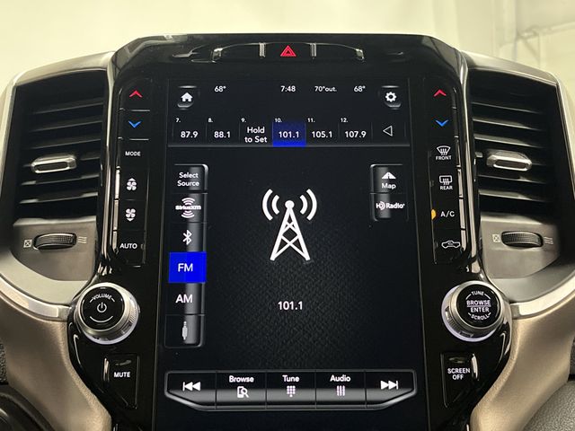 2021 Ram 1500 Laramie photo 16