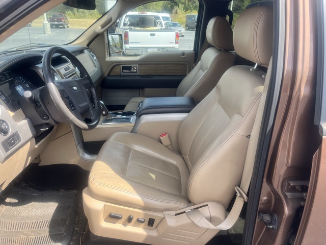 2011 Ford F-150 Lariat photo 11