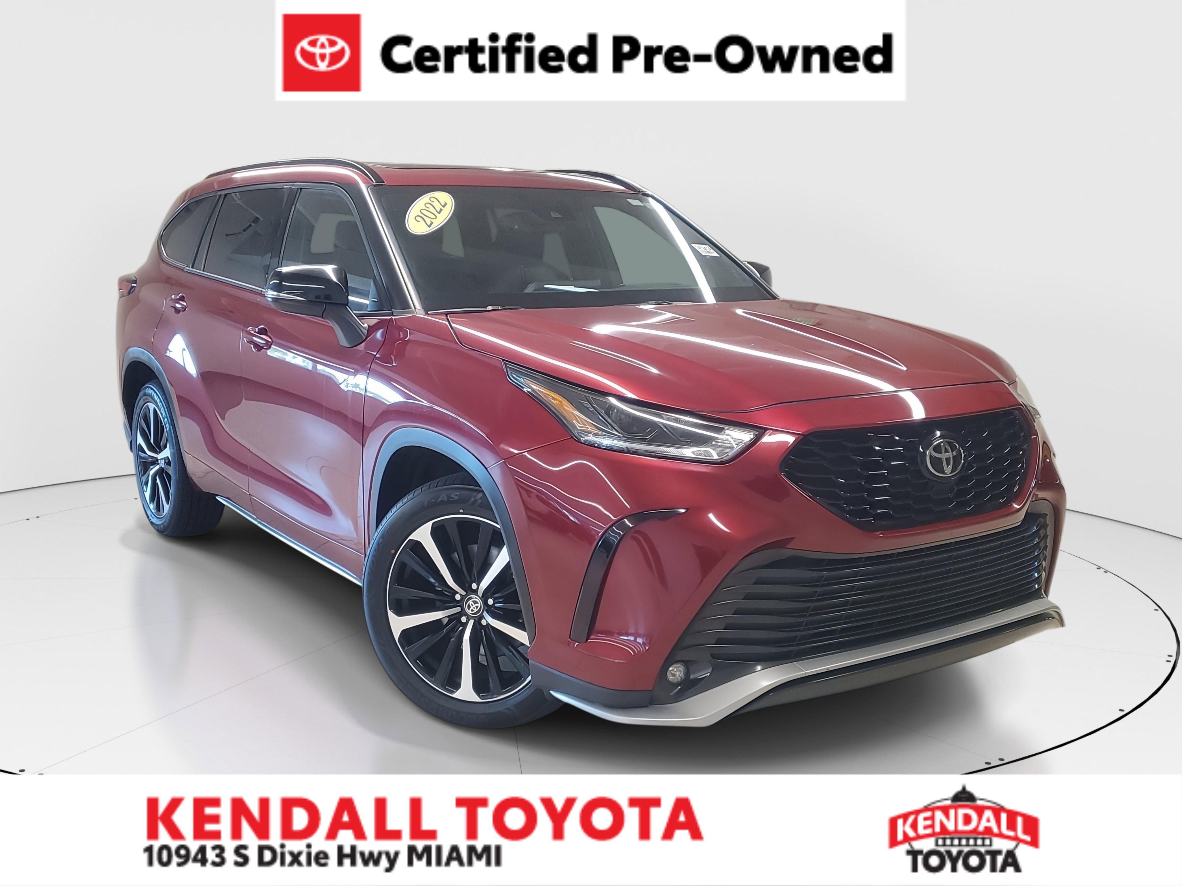 2022 Toyota Highlander XSE's photo
