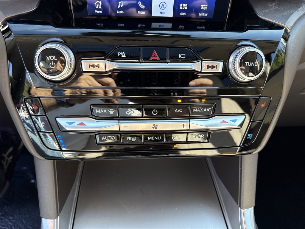 2025 Ford Explorer ST-Line photo 20