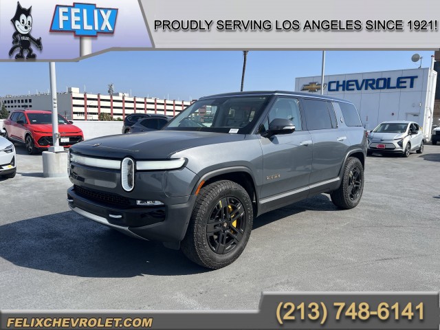 2023 Rivian R1S Adventure