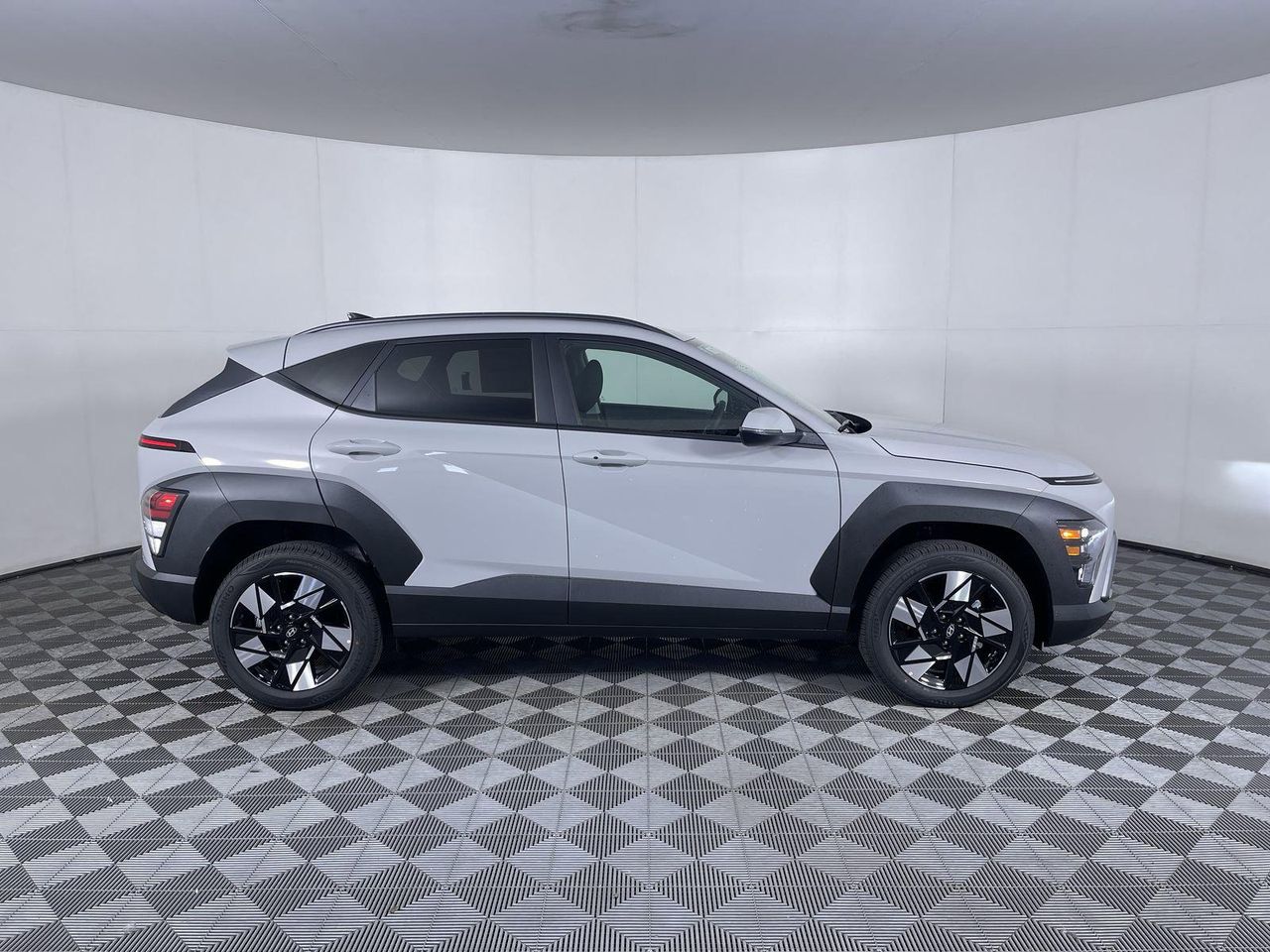 2025 Hyundai Kona SEL N Line photo 4