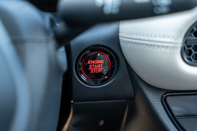2026 Honda HR-V LX photo 27