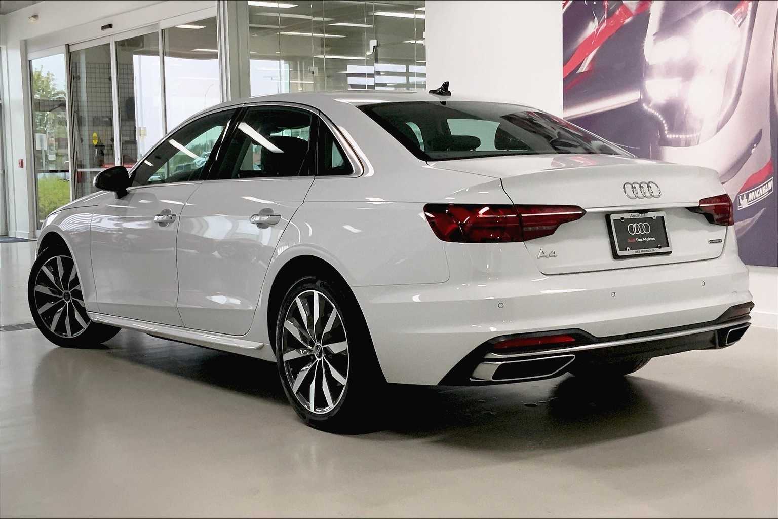 2023 Audi A4 Quattro Premium photo 4