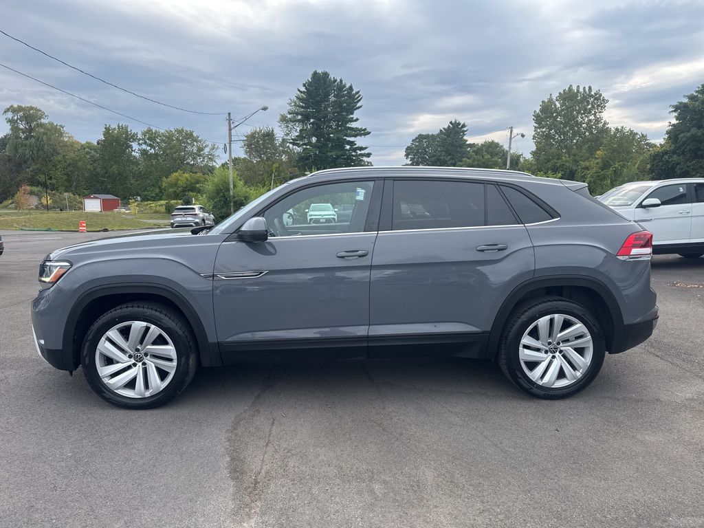2022 Volkswagen Atlas Cross Sport SE Technology photo 4