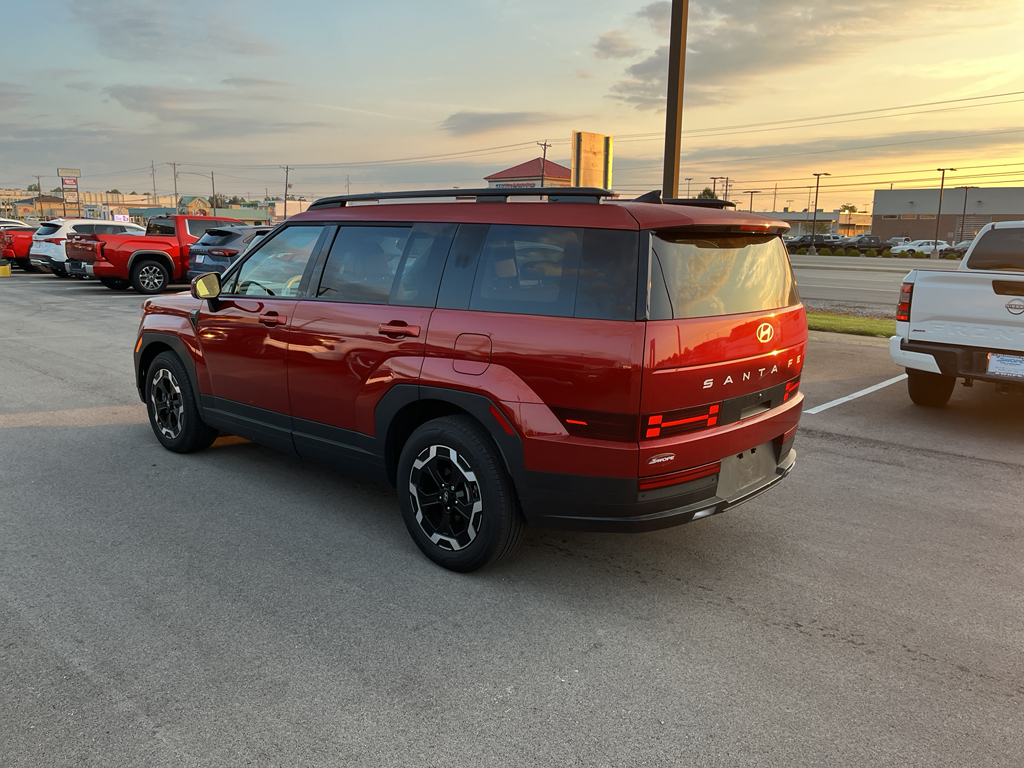 2025 Hyundai Santa Fe SEL photo 2