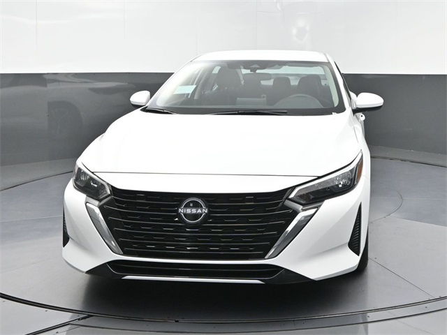 2025 Nissan Sentra SV photo 2