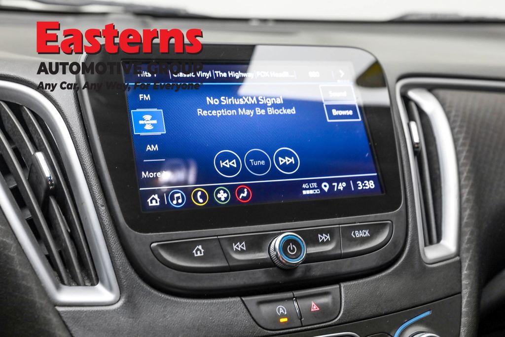 2023 Chevrolet Malibu 1LT photo 14