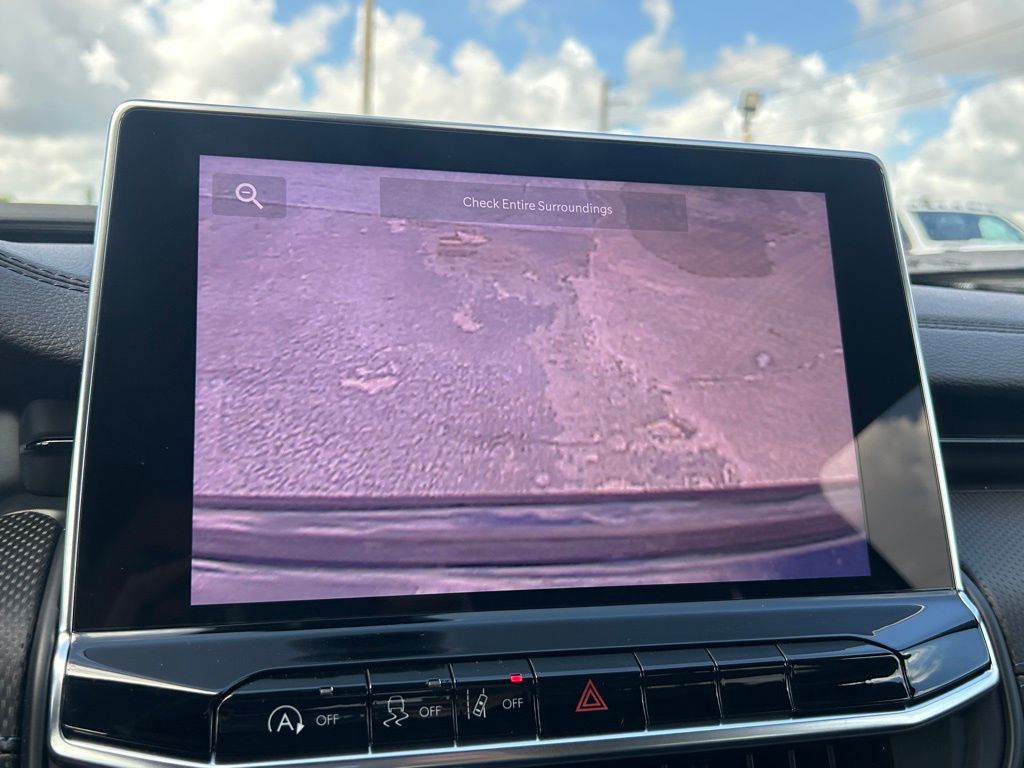 2026 Jeep Compass Latitude Altitude photo 49