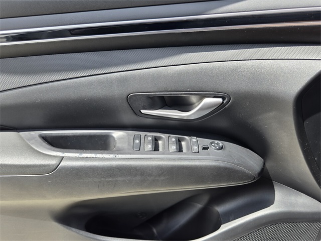 2022 Hyundai Tucson SEL photo 25