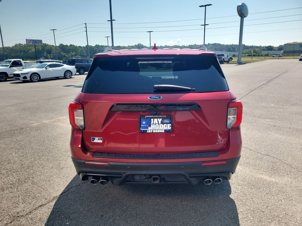 2020 Ford Explorer ST photo 4