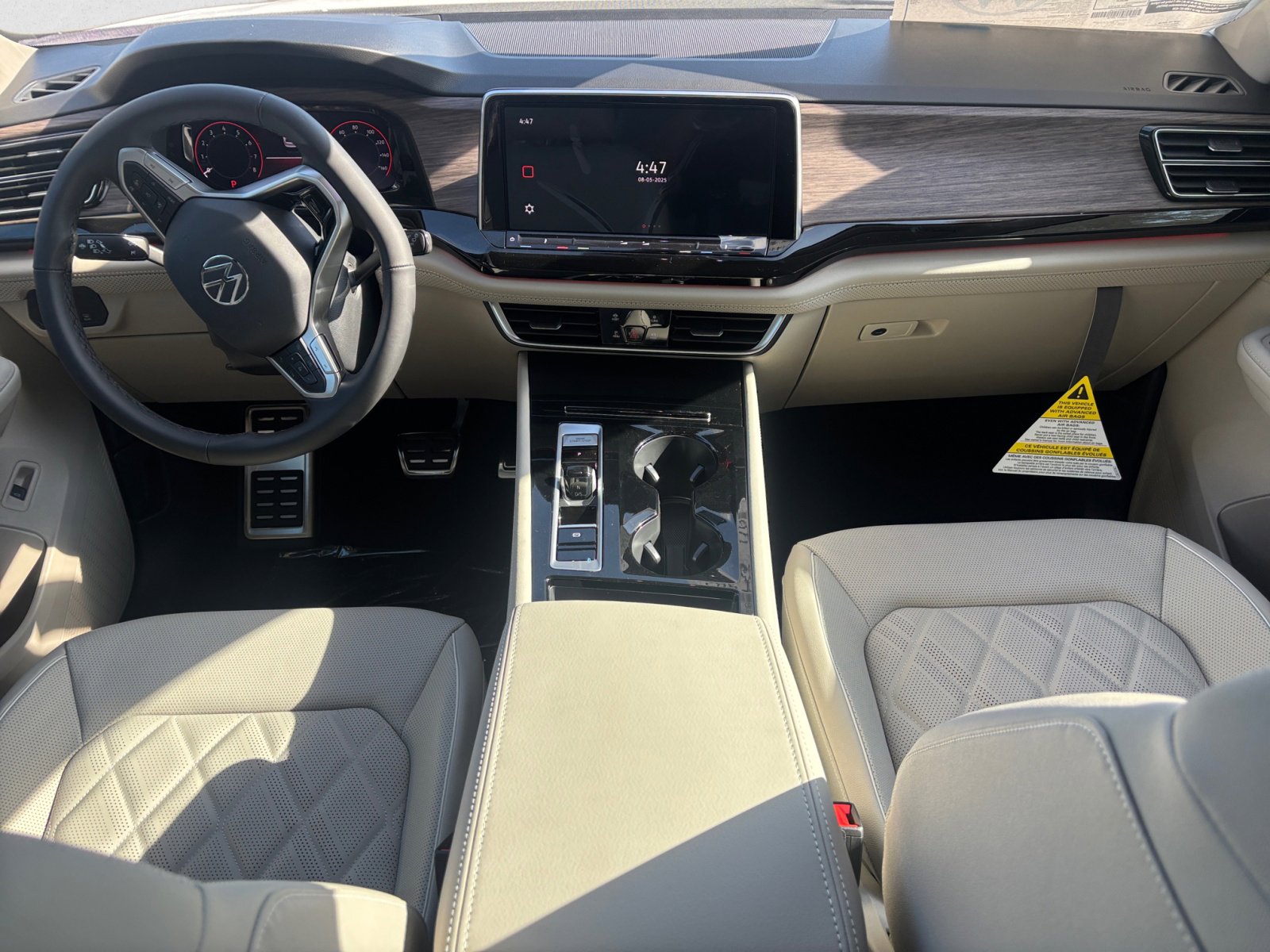 2025 Volkswagen Atlas SEL Premium R-Line photo 10
