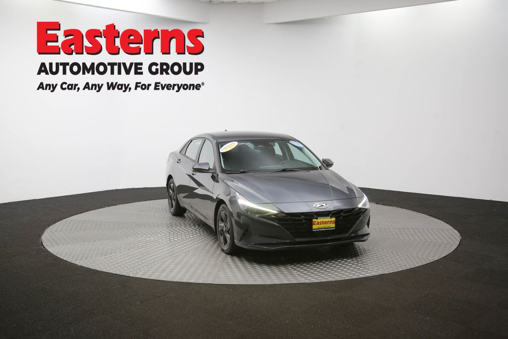 2021 Hyundai Elantra SEL Convenience photo 36