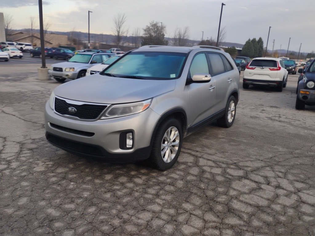 Used 2015 Kia Sorento EX with VIN 5XYKUDA79FG654157 for sale in Traverse City, MI