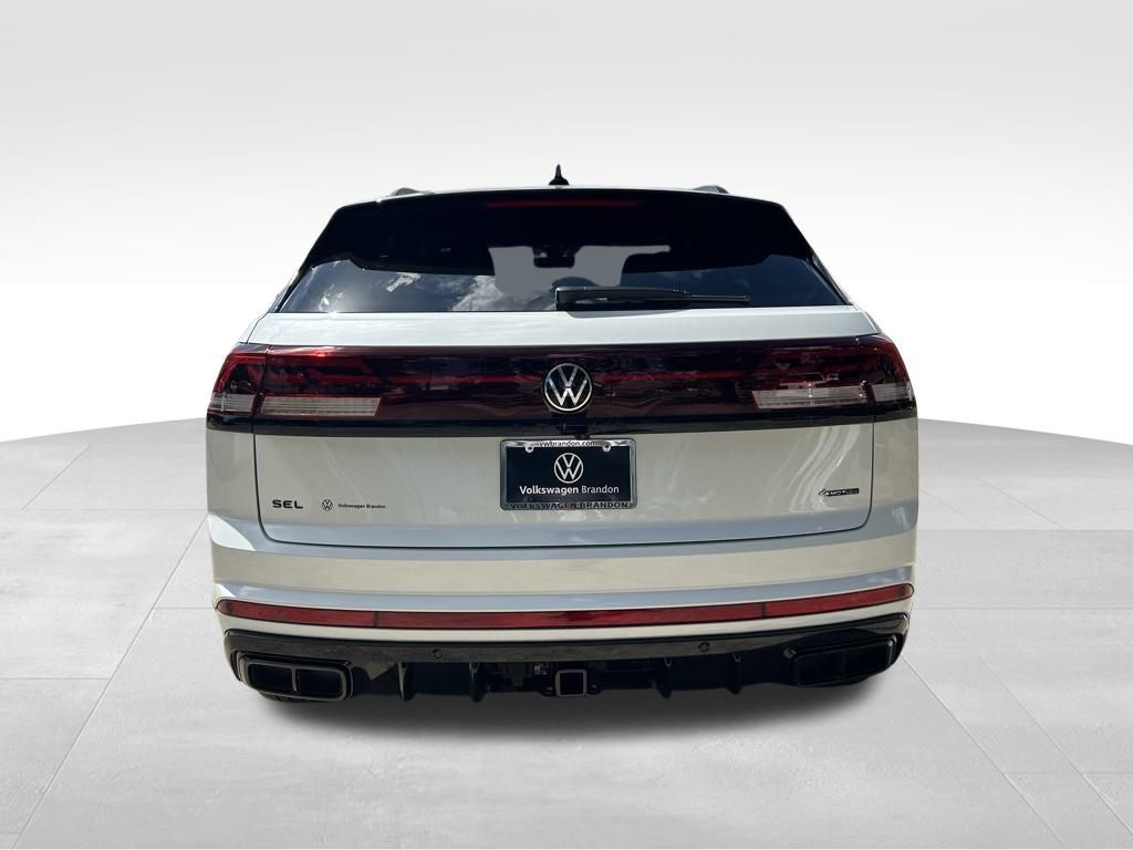 2026 Volkswagen Atlas Cross Sport SEL R-Line photo 5