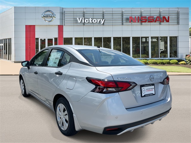 2025 Nissan Versa S photo 4