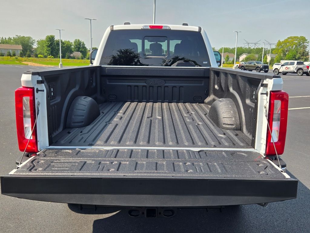 2025 Ford F-250 XL photo 11