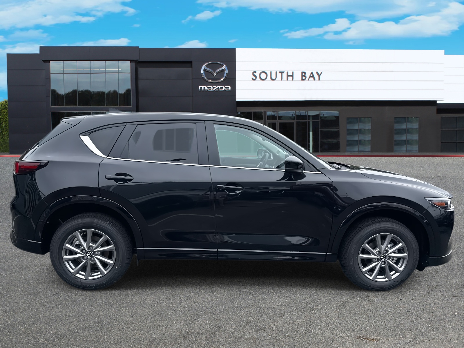2025 Mazda CX-5 2.5 S Preferred photo 2