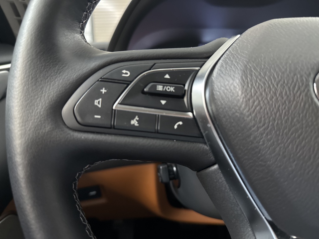 2024 Infiniti Q50 LUXE photo 17