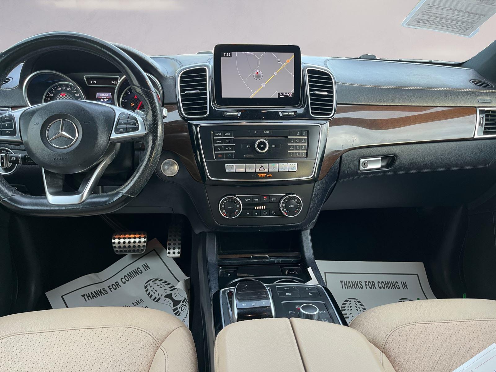 2019 Mercedes Benz GLE AMG 43 4MATIC photo 11
