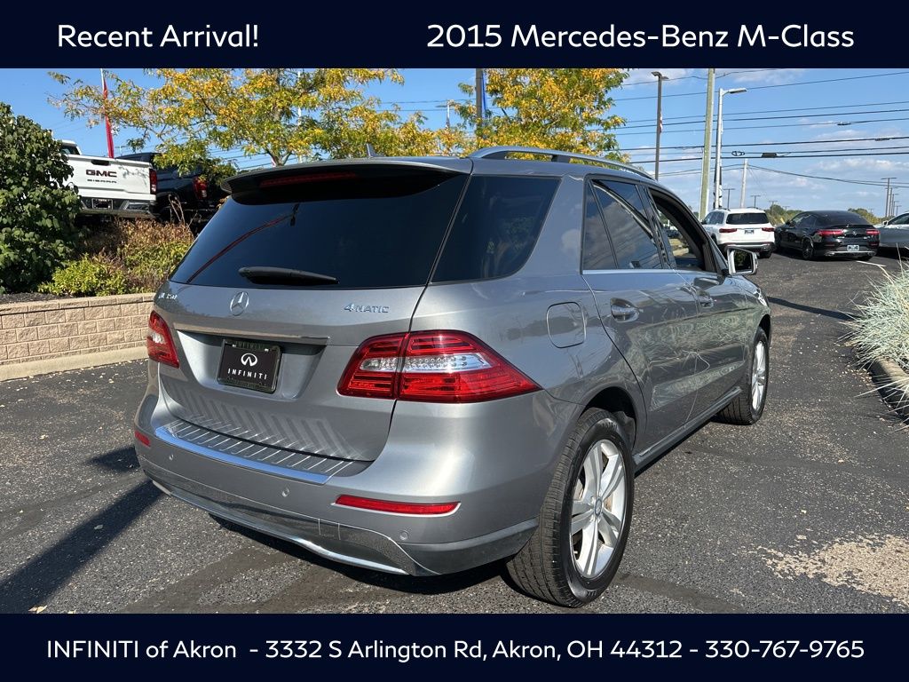 2015 Mercedes Benz ML 350 4MATIC photo 14