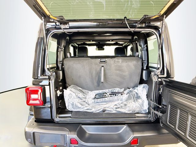 2024 Jeep Wrangler Rubicon X photo 19