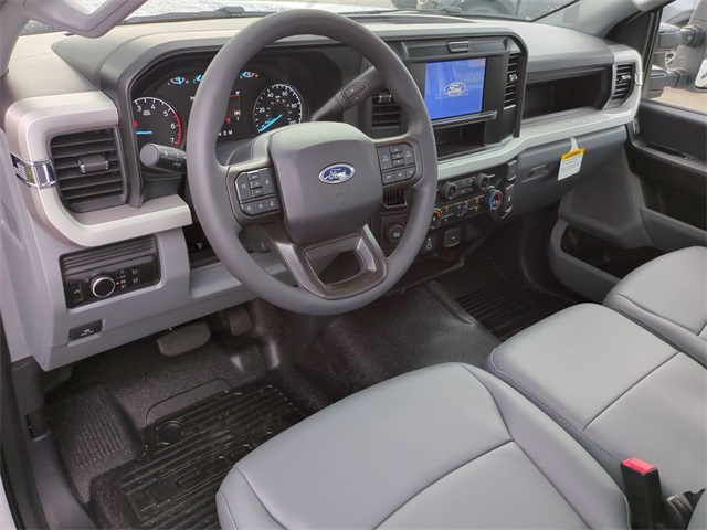 2026 Ford F-250 photo 12