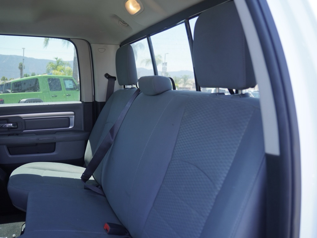 2018 Ram 2500 SLT photo 19
