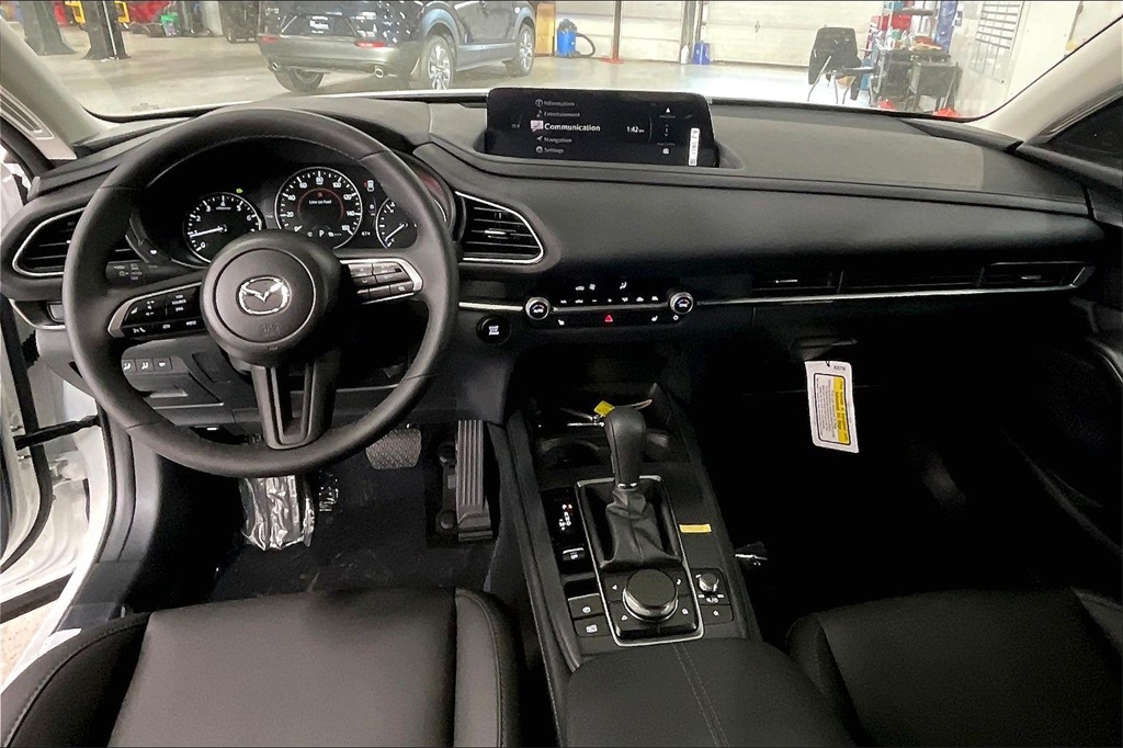 2026 MAZDA CX-30 - Image 4