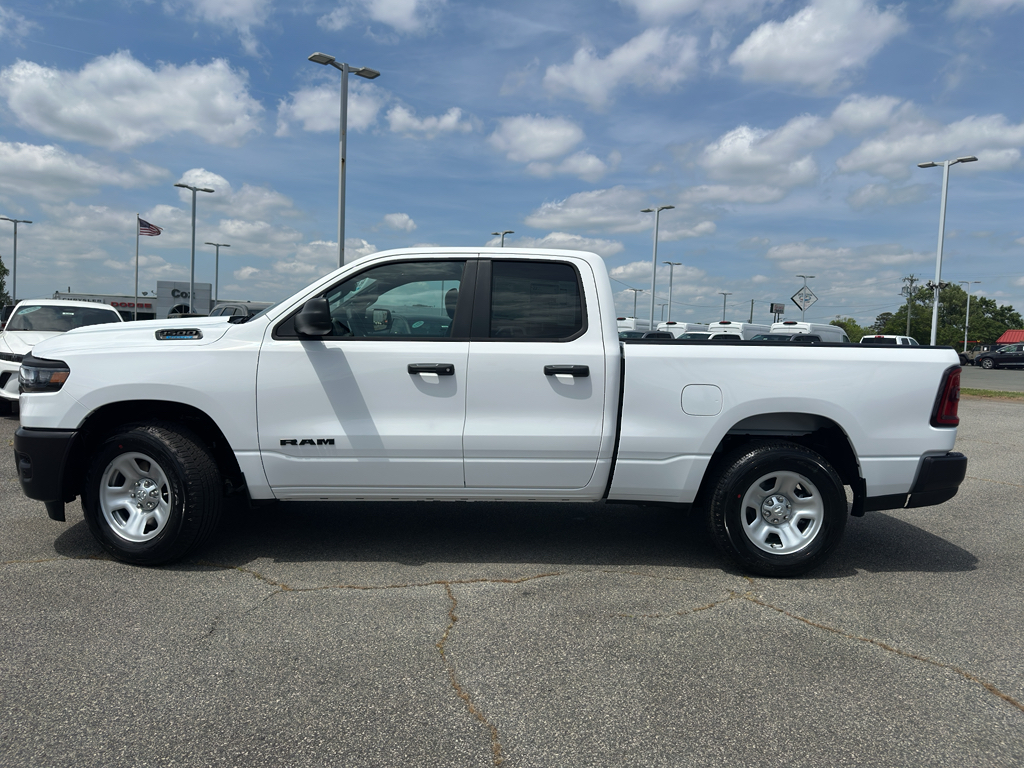2025 Ram 1500 Tradesman photo 3