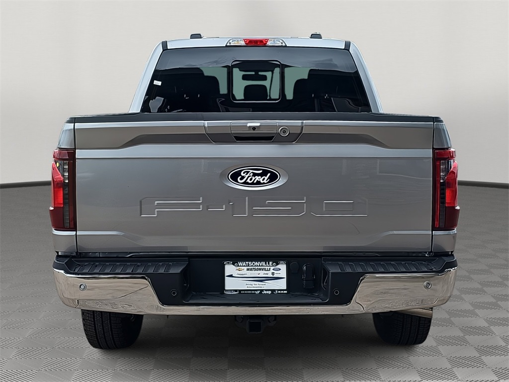 2025 Ford F-150 XLT photo 4