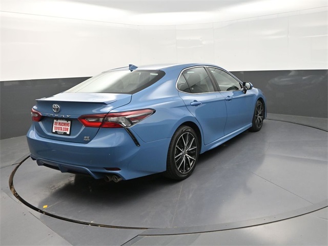 2023 Toyota Camry SE photo 7