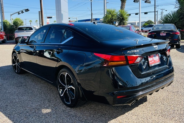 2024 Nissan Altima 2.5 SR photo 4