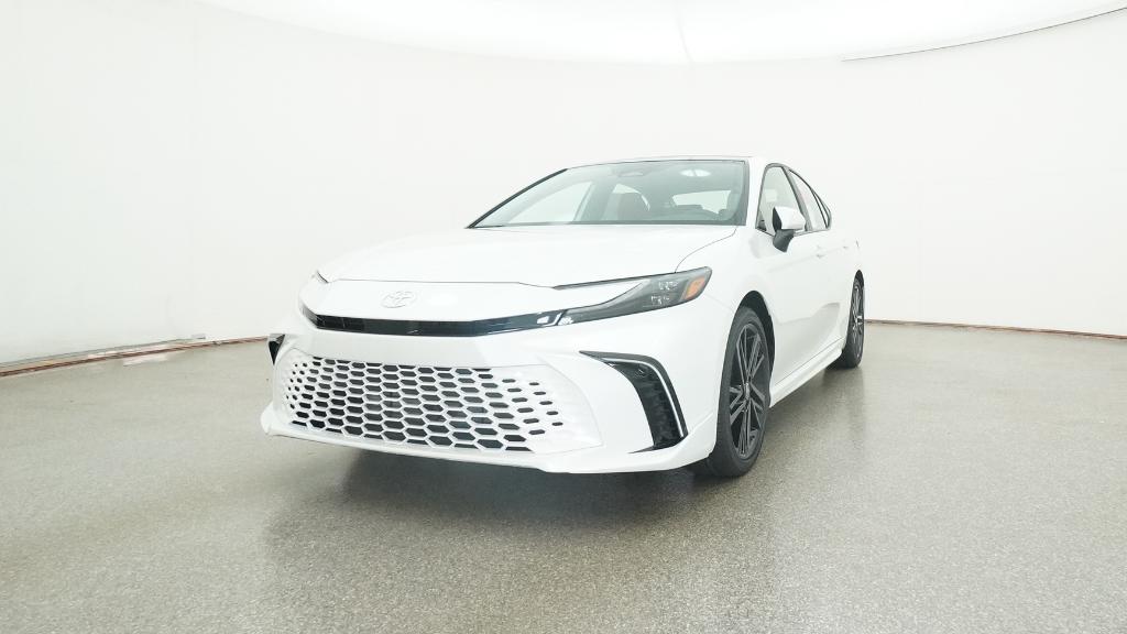 2025 Toyota Camry XSE photo 19